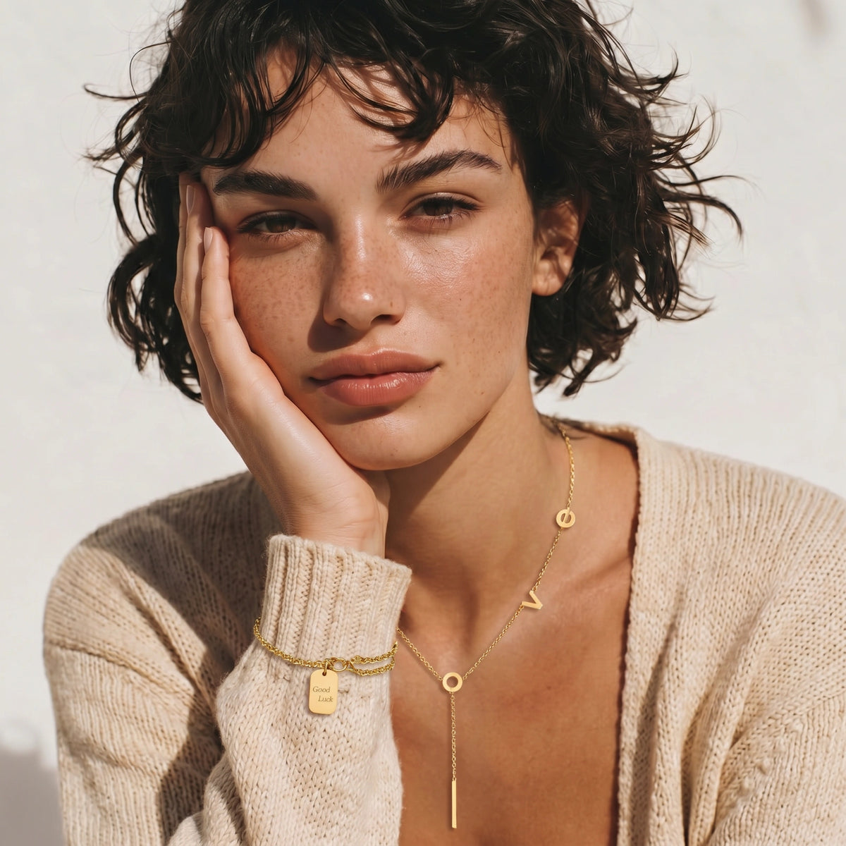 Fall'in Love Necklace
